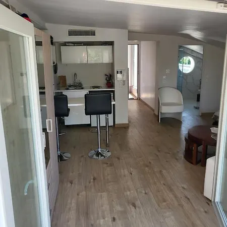 Loft Avec Terrasse, Rooftop * Les Lilas