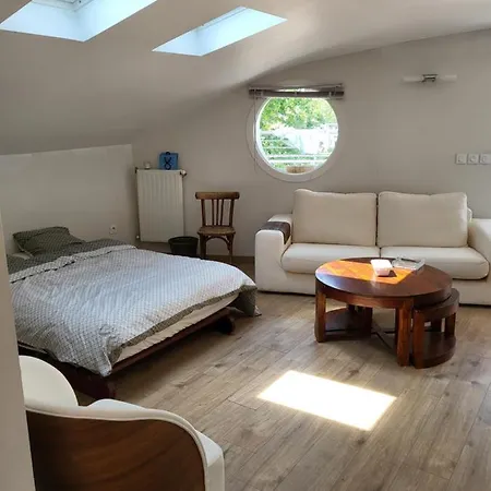 Loft Avec Terrasse, Rooftop * Les Lilas